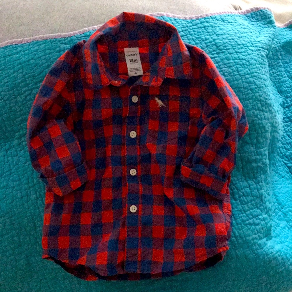 Cute plaid 3/4 length button up shirt
